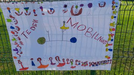 Plakat otrok iz vrtca. 